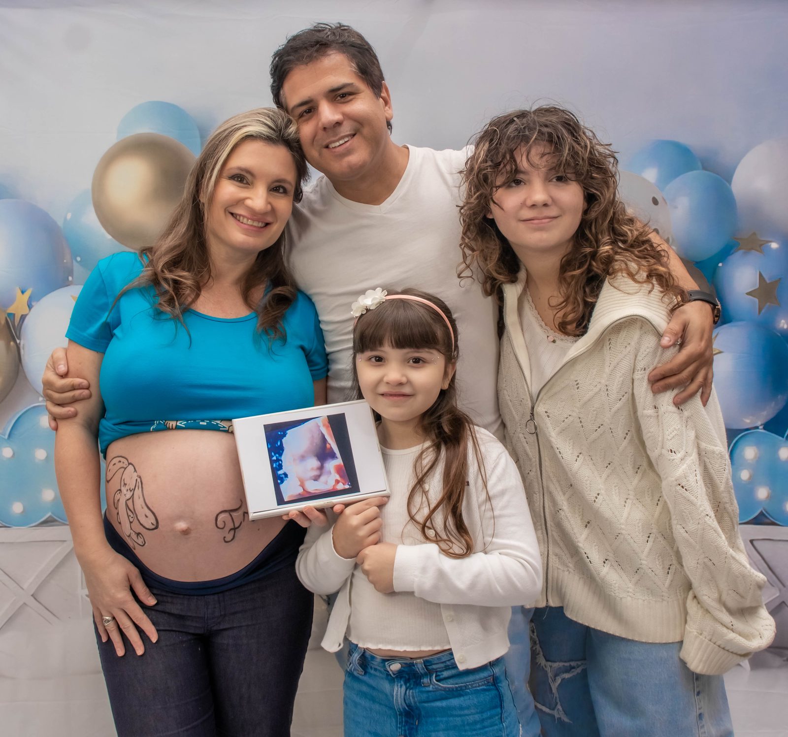 Producción de fotos en estudio para embarazo y baby shower en Rosario — Proyecto Confite